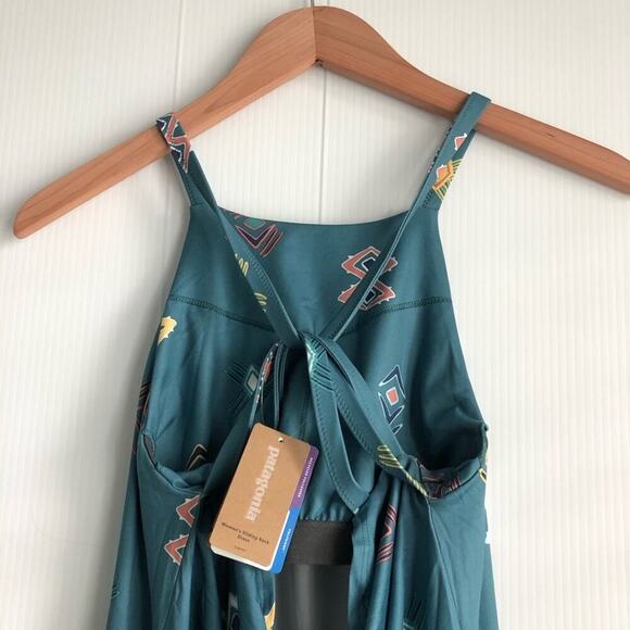 Patagonia spaced out tasmanian teal dress size xs aztec pattern built in bra - Picture 7 of 11